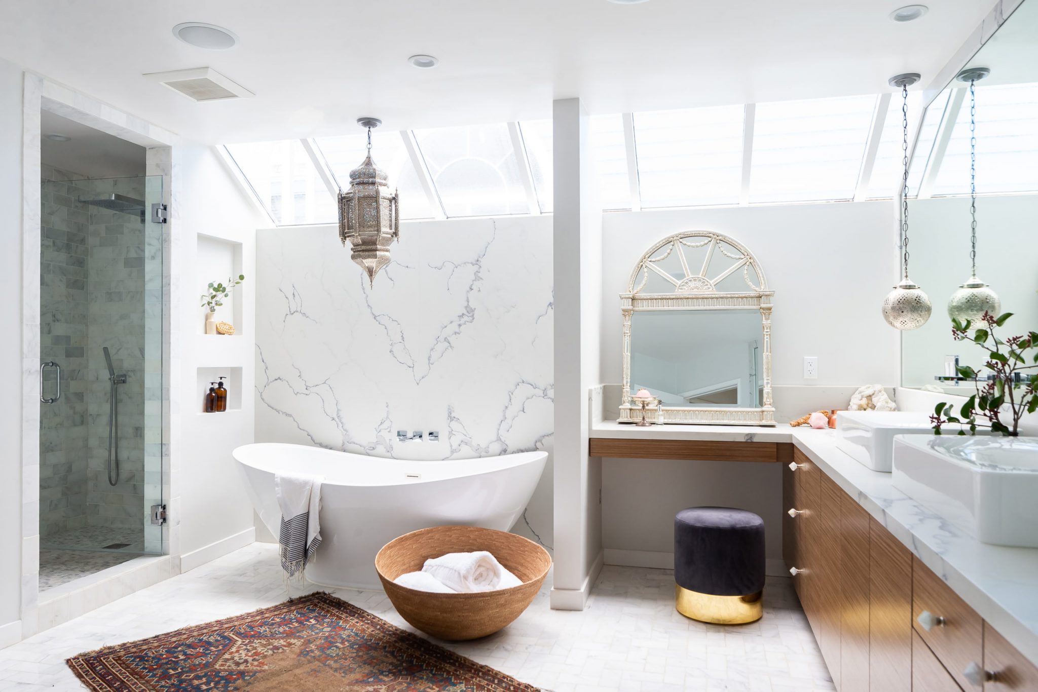 Five Trends In Luxury Bathroom