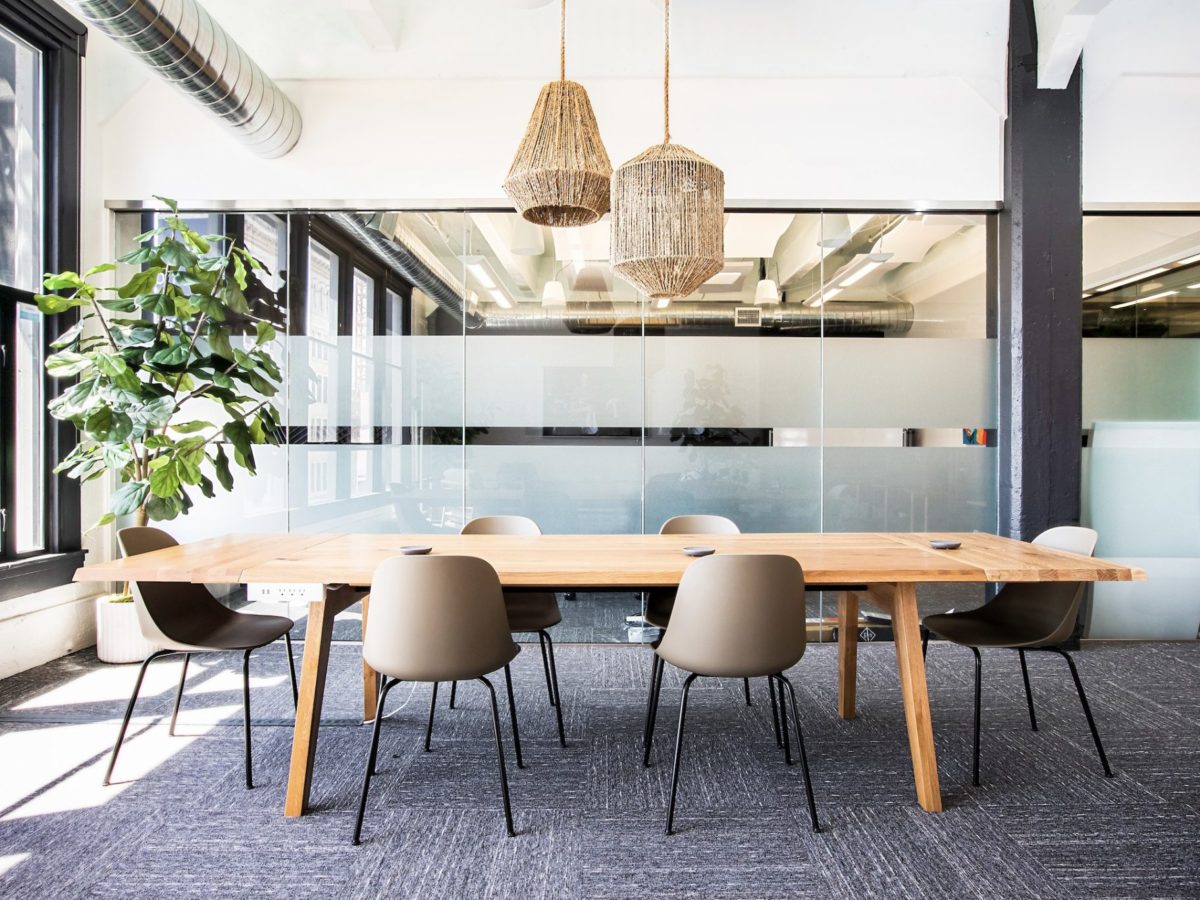 洋書 Innovative Office Design FURNITURE & DESIGN
