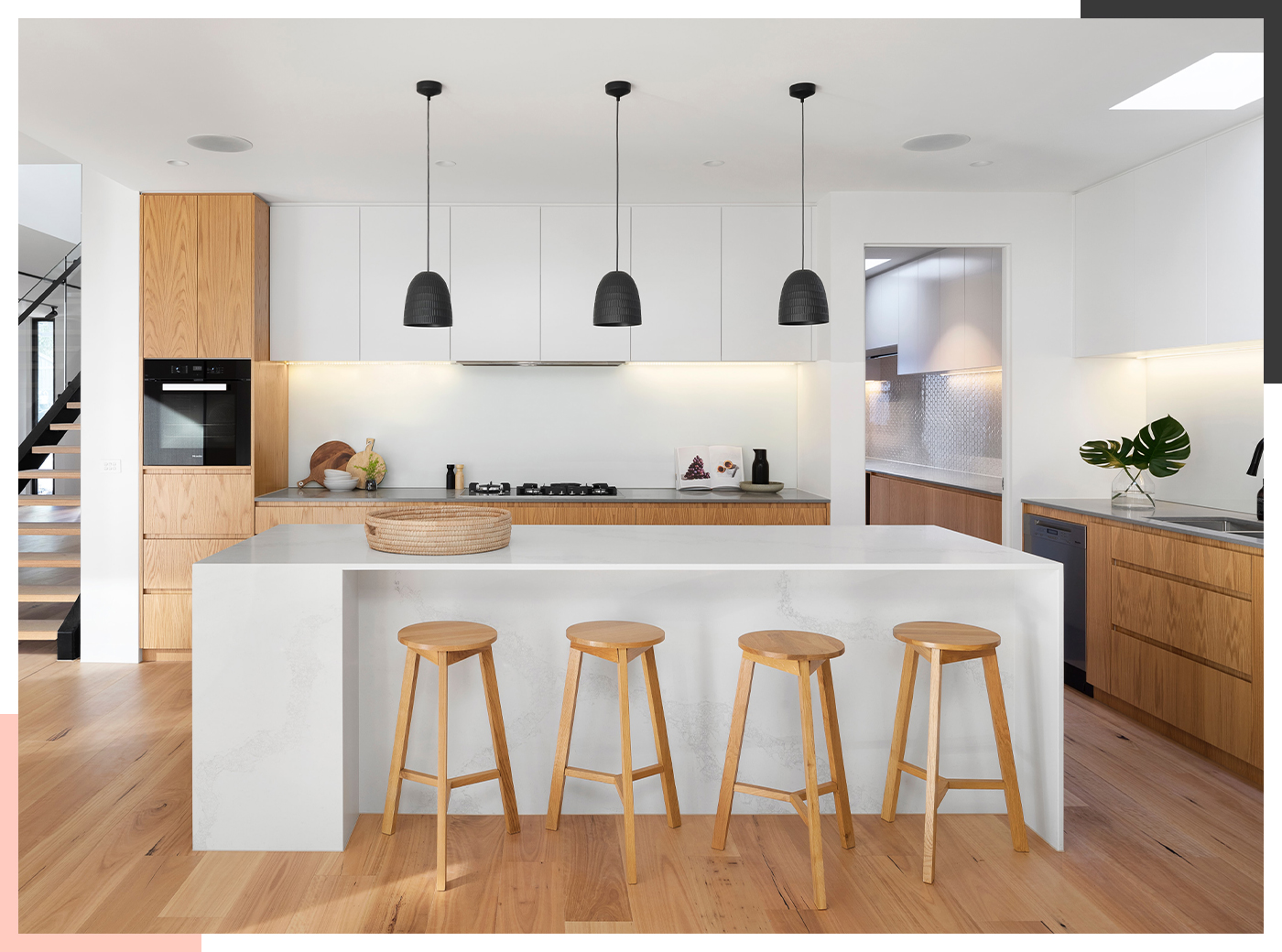 https://foyr.com/learn/wp-content/uploads/2020/10/kitchen-design-software.jpg