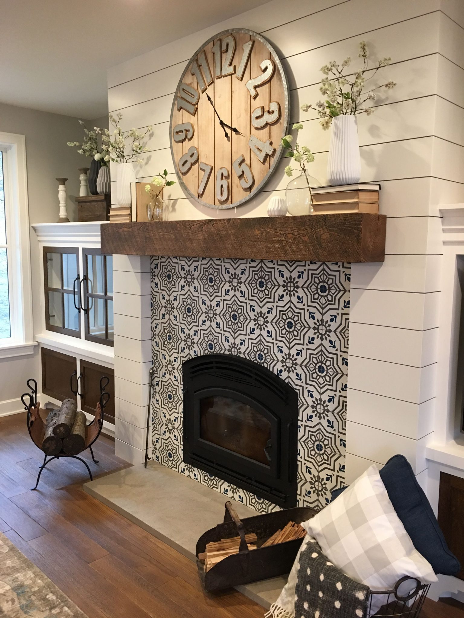 Fireplace Decor Ideas While Saving Space