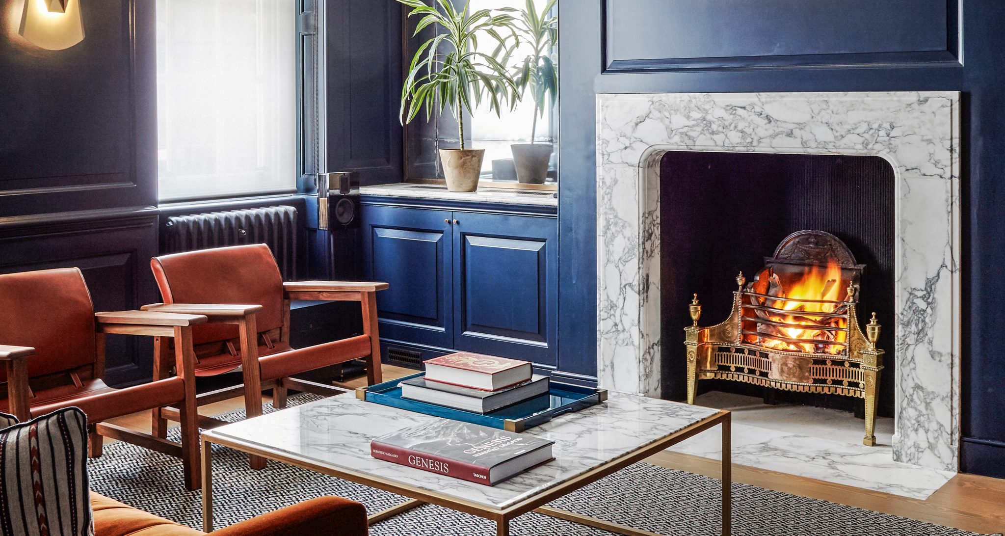 5 Top Tips For Hanging Mirrors Above Fireplaces – Living Fires