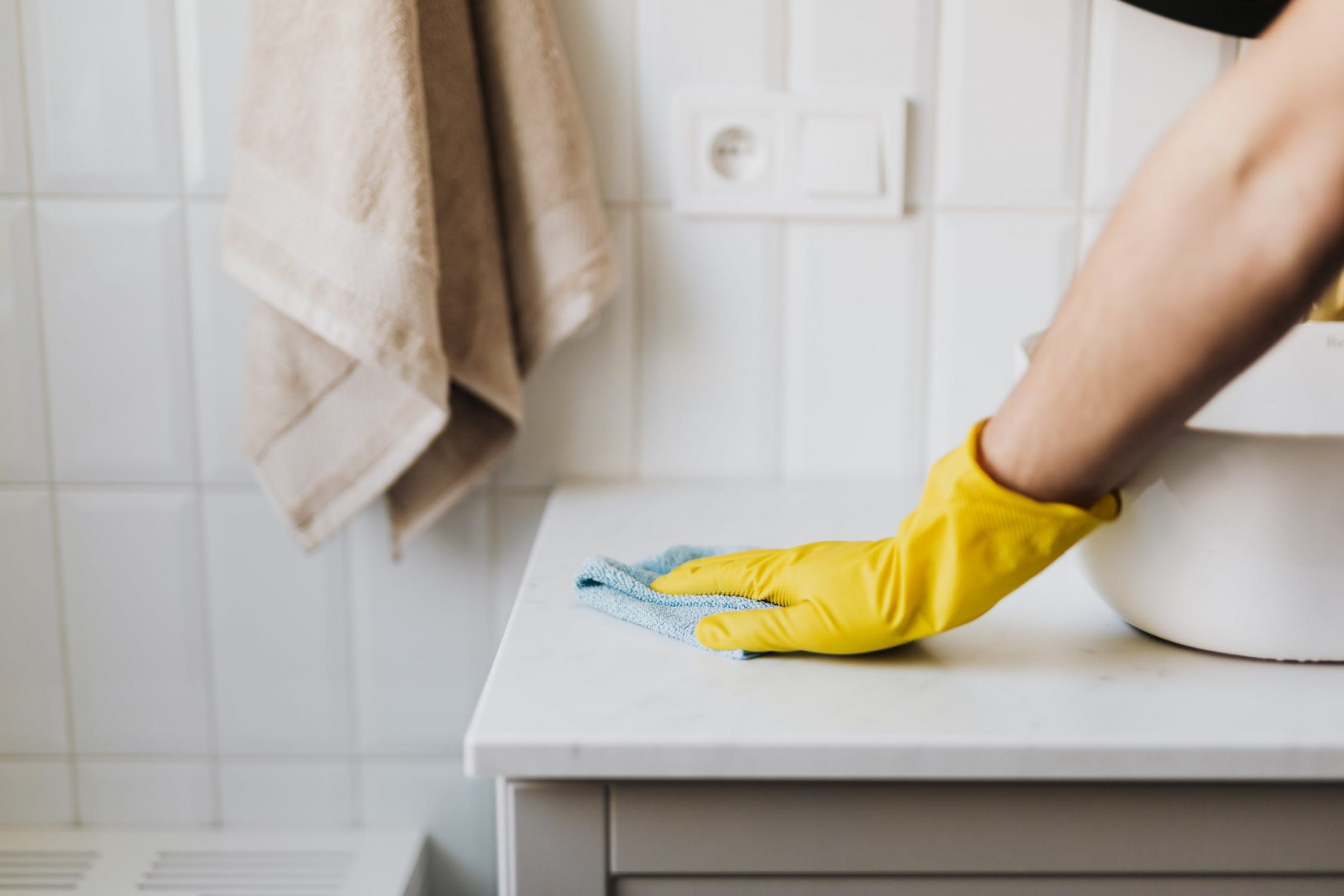 5 Steps for Cleaning the Bathroom 🥇 Cleaning Services in Cave