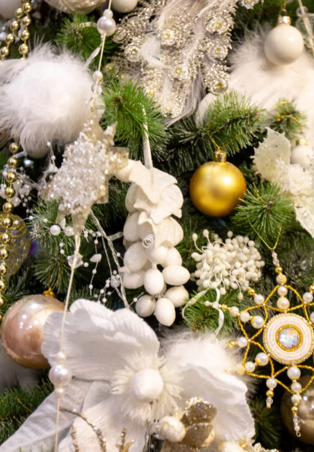 15 Best Christmas Decoration Ideas for Your Home Foyr