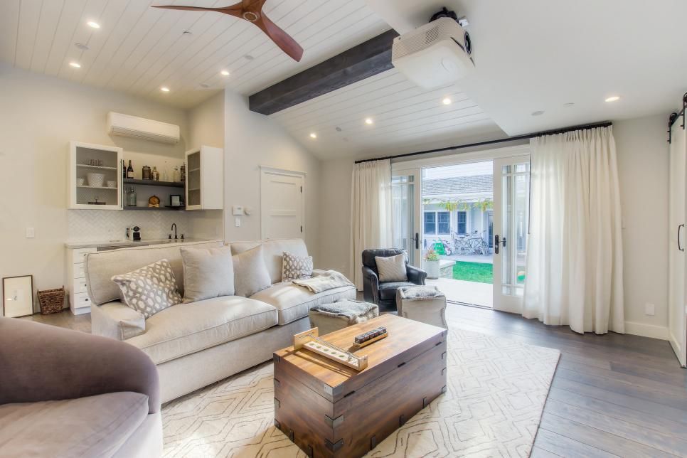 turn an attached garage into an extra room