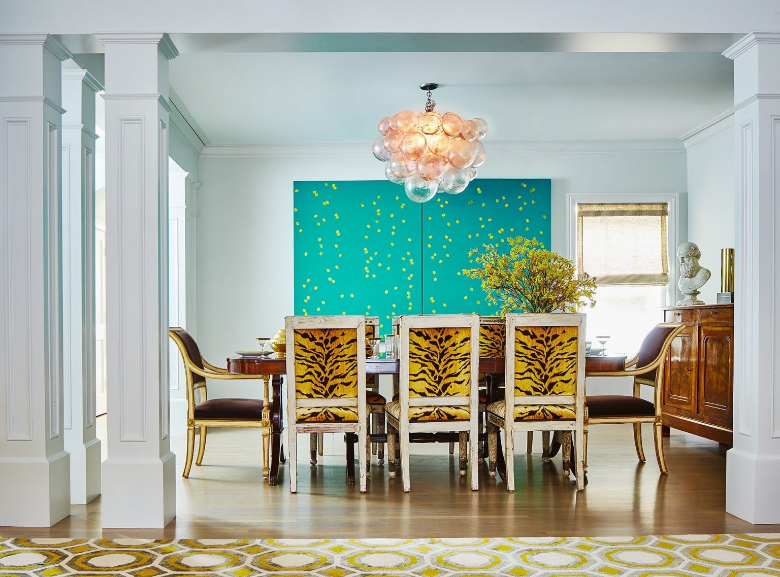 A Guide To Use and Mix Pattern in Interior Design | Foyr