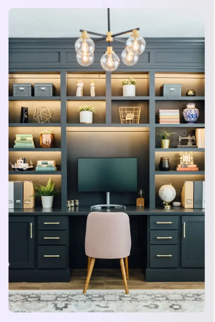 Simple design for space-saving built-in shelves