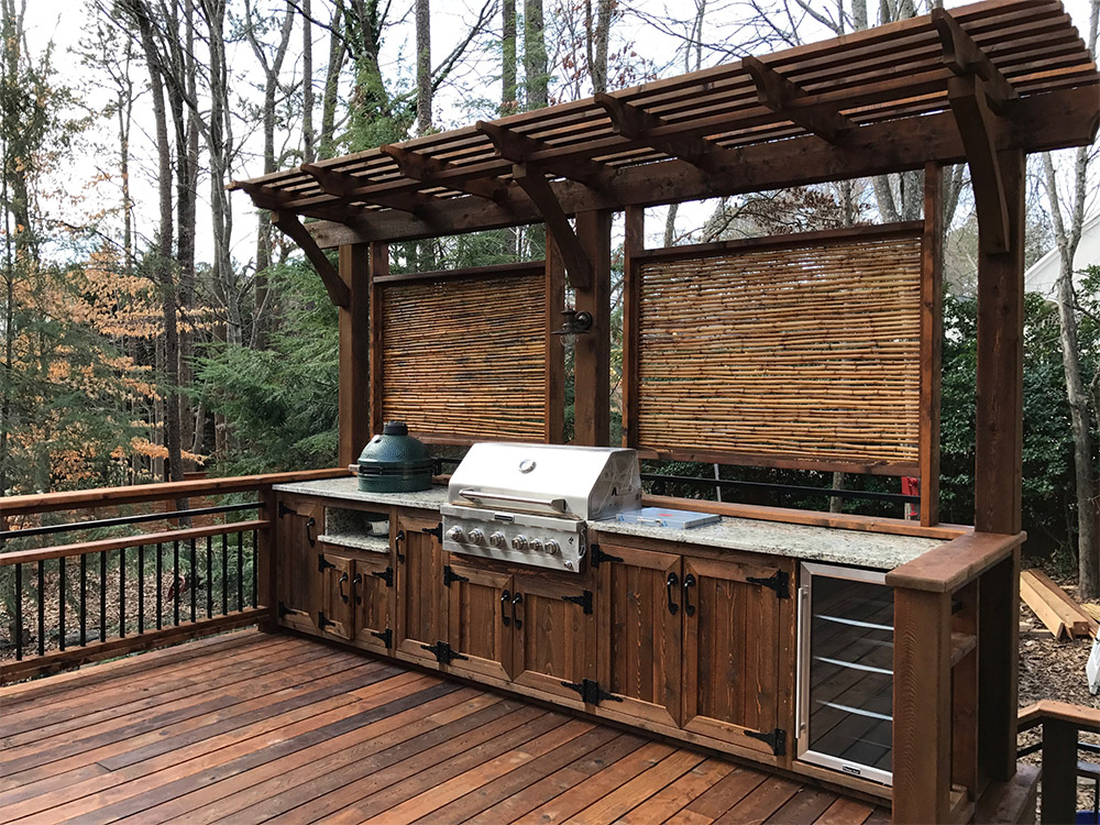 outdoor kitchen with patina wood