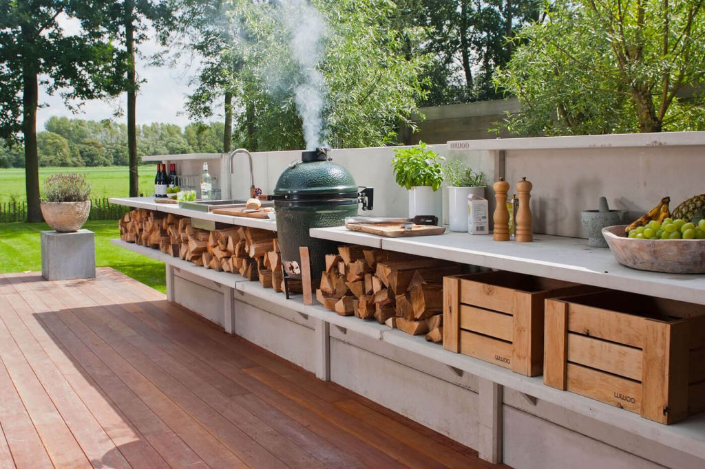 outdoor kitchen with wood storage
