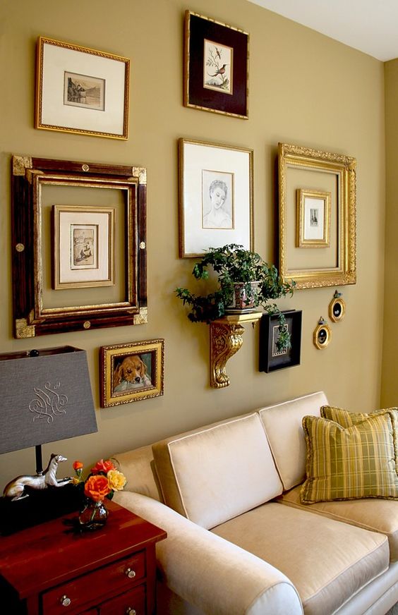 picture and frame moldings for traditional interior design style