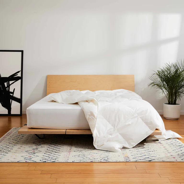 5 Reasons Why a Wool Comforter is Better Than Down