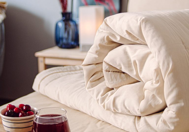 Wool Duvet vs Down Comforter Differences, Types, Pros & Cons Foyr