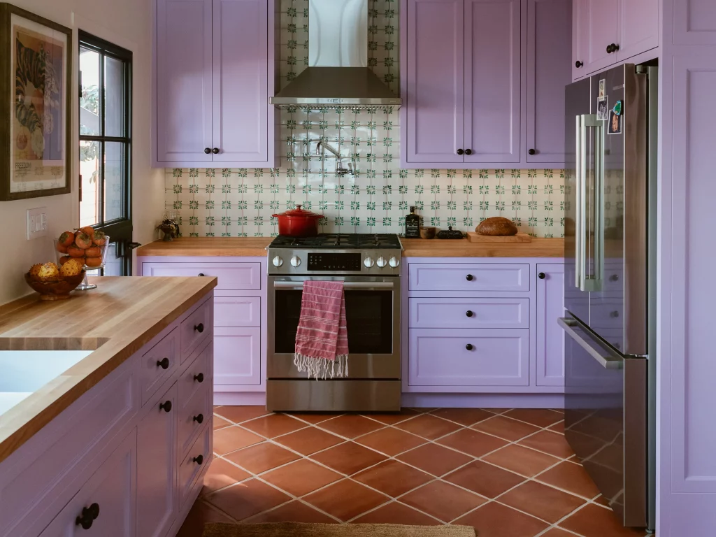 kitchen color schemes - all purple