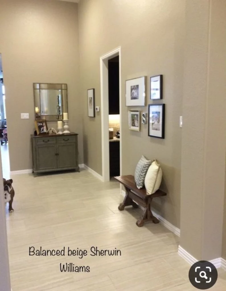 hallway color schemes - beige with lively wooden decor