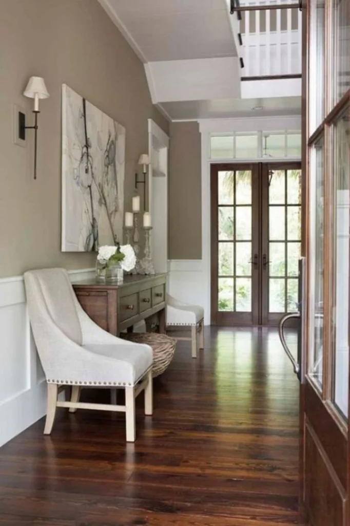 hallway color schemes - champagne and white