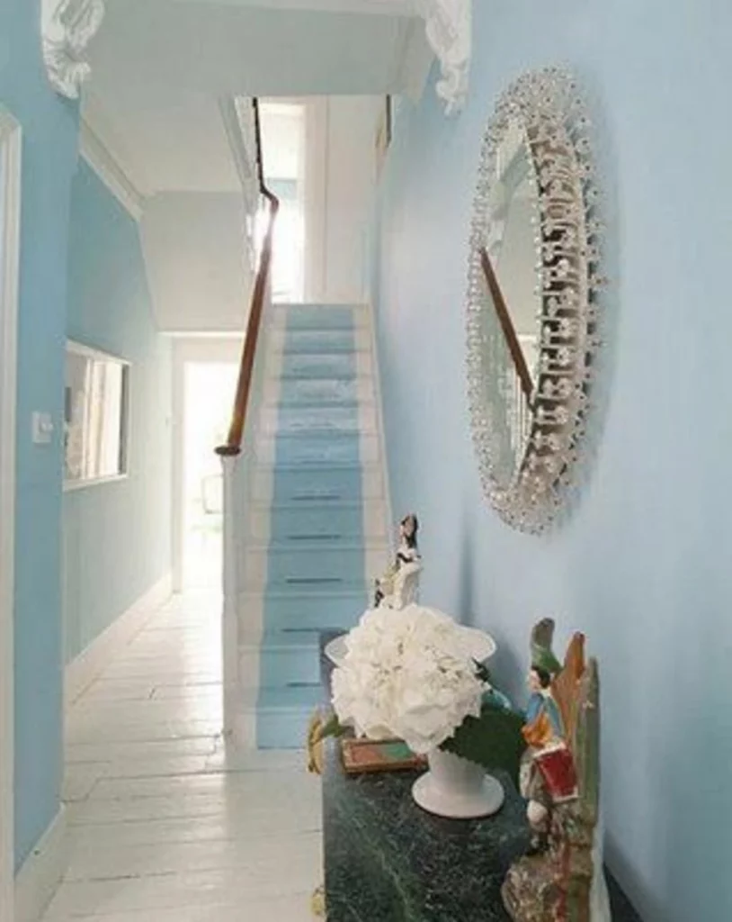 hallways color schemes - baby blue