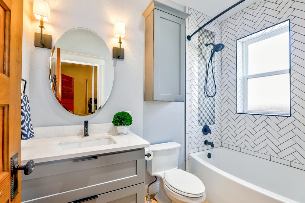 best small bathroom color schemes