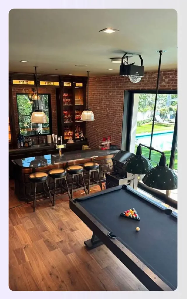 Home bar inside contemporary gaming room design layout