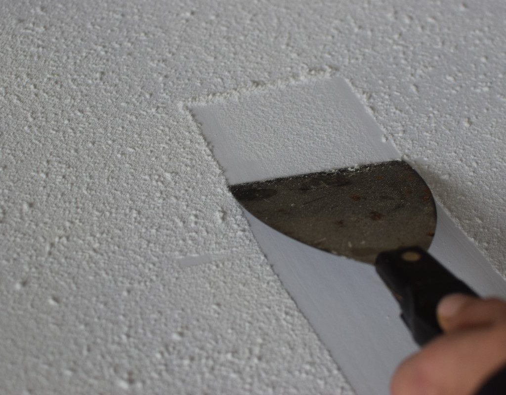 How-to-Remove-Popcorn-Ceilings-in-7-Easy-Steps