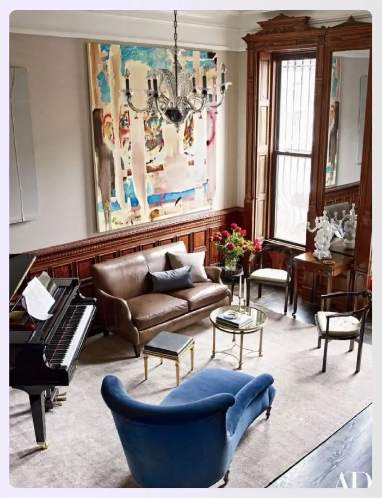 Historic townhouse with contemporary art collection